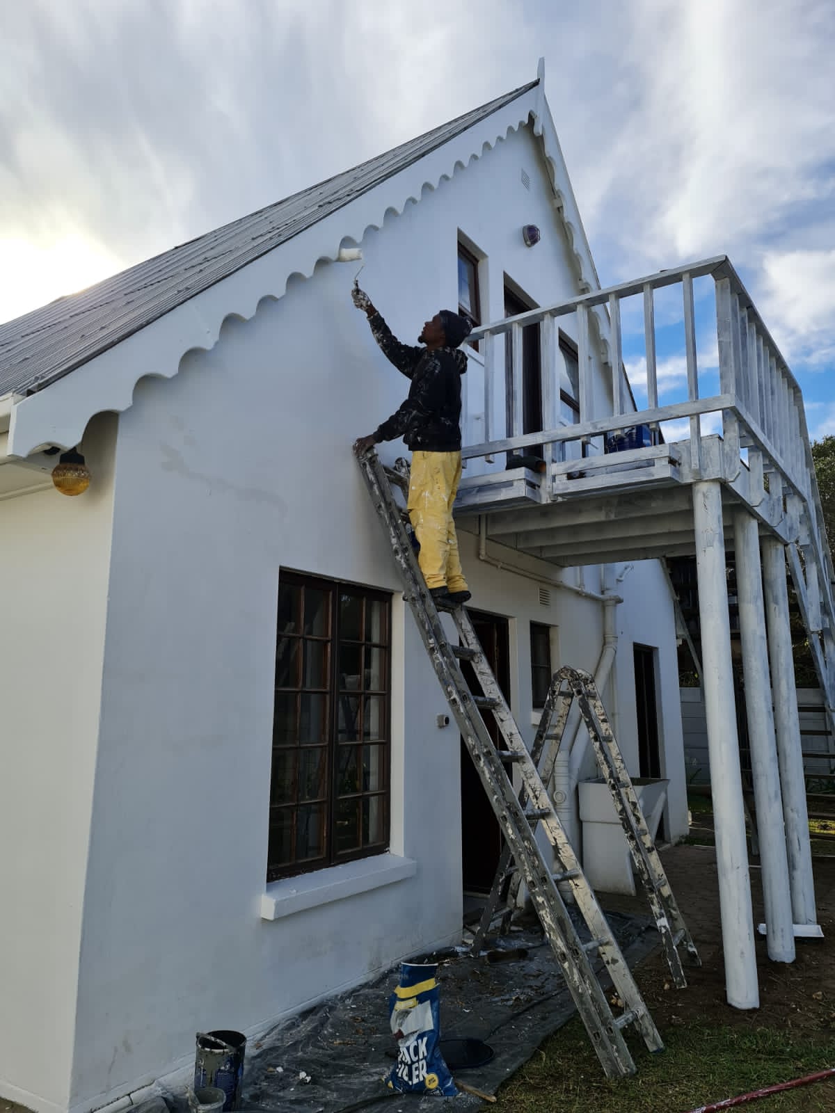 knysna window/Gutter and general cleraning