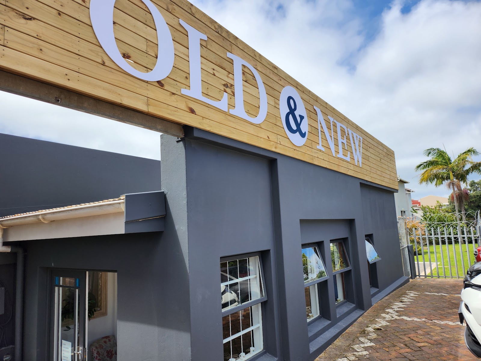 Old & New Plett
