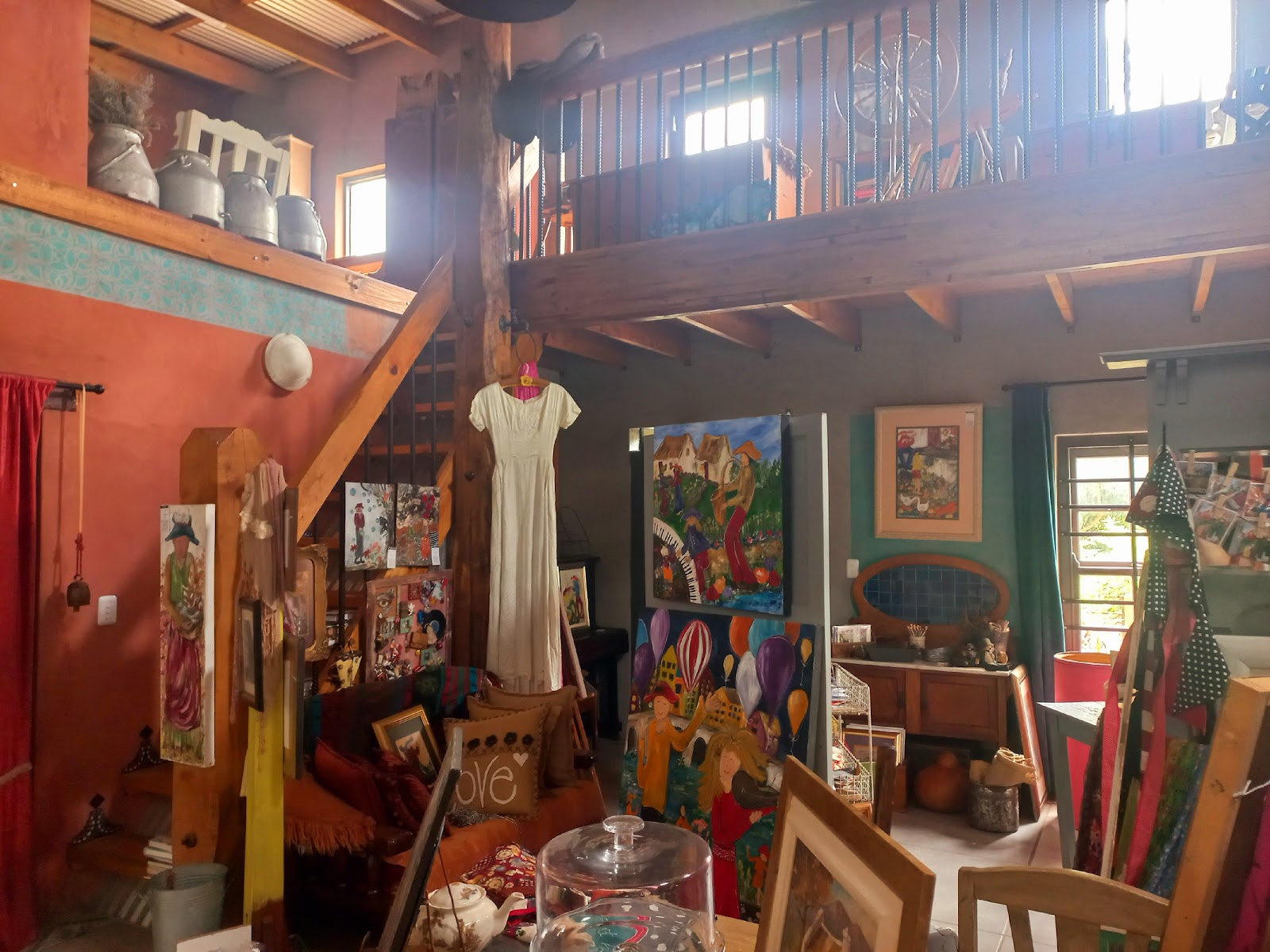 Paddavlei Kunsgoete Art Studio @Marilise Lombard